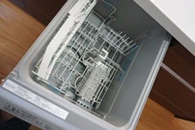ビルトインタイプ食器洗浄乾燥機